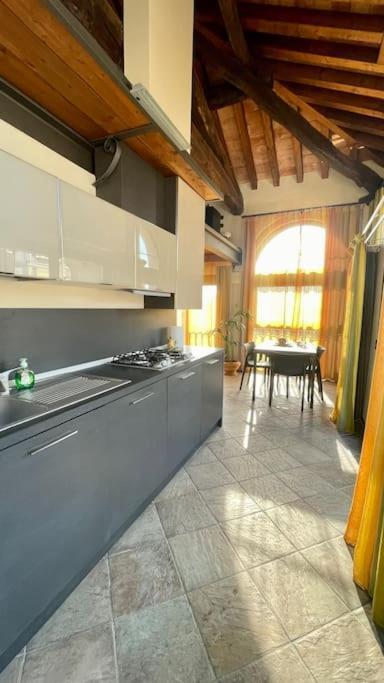 Ferienwohnung Altana - Loft Sulla Citta Parma Exterior foto